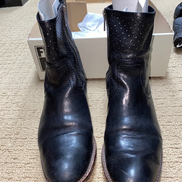 Black FRYE boots size 7.5 - Picture 3 of 5